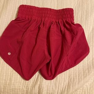 Lululemon Tracker shorts